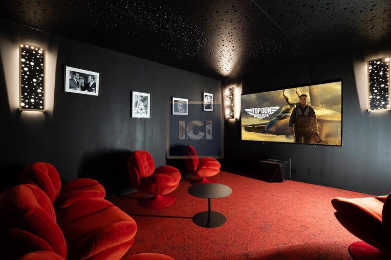 Villa - 268 m² - 6 pièces