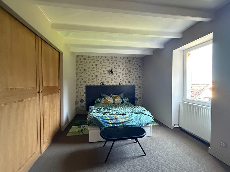 Maison - 210 m² - 4 pièces