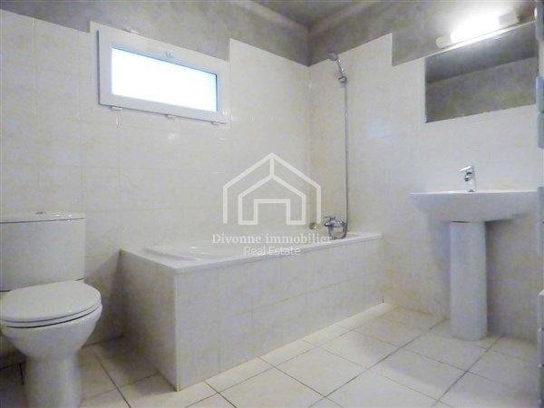 Appartement - 113 m² - 5 pièces