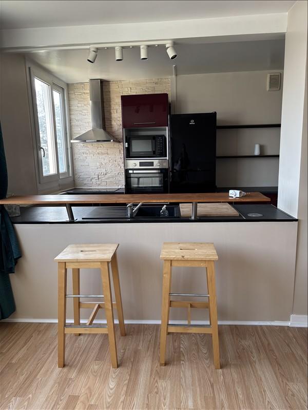 Duplex - 63 m² - 4 pièces