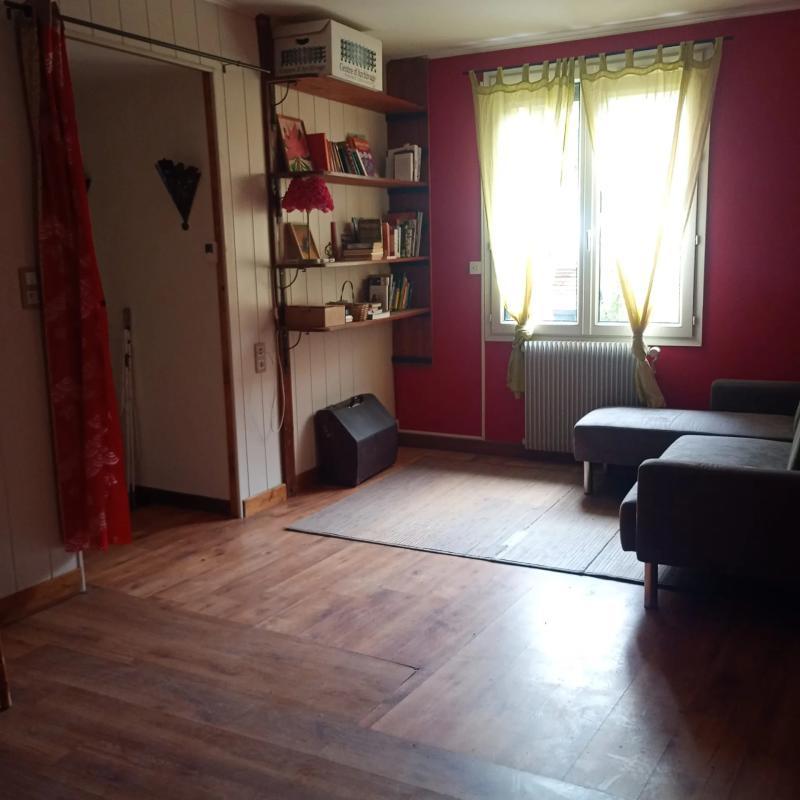 Maison - 230 m² - 8 pièces