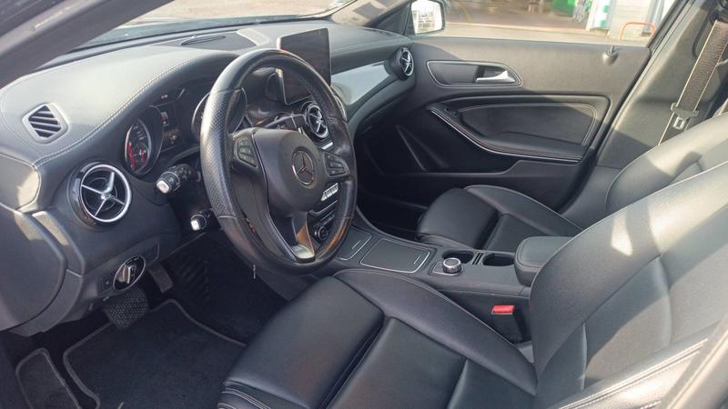 Mercedes Gla 2.1 200 136 7g-Dct Starlight Edition - Automatique