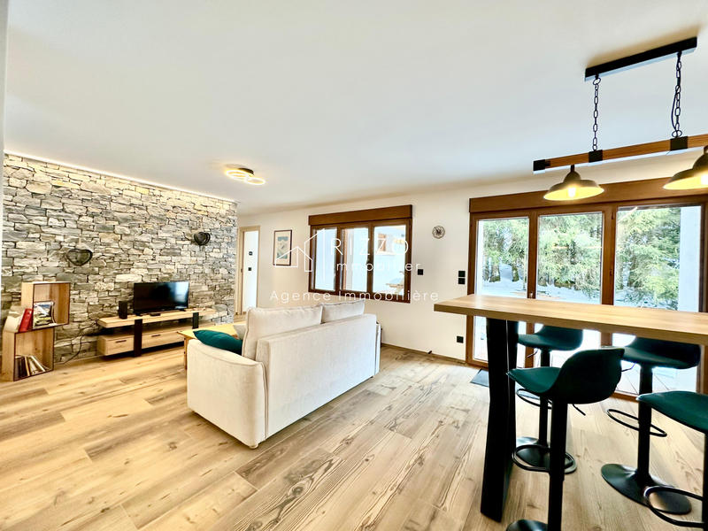 Appartement - 70 m² - 3 pièces