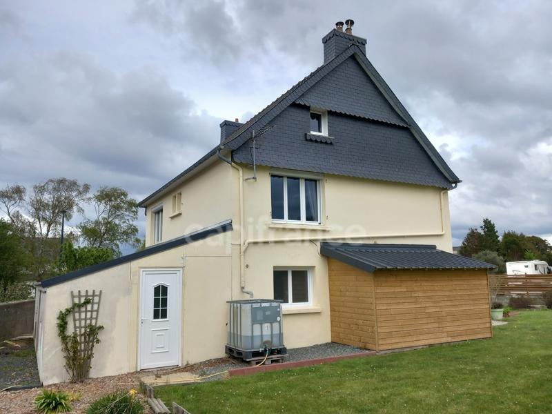 Maison - 138 m² - 8 pièces