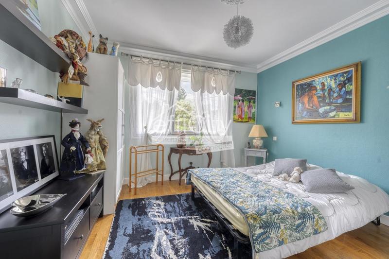 Appartement - 95 m² - 4 pièces