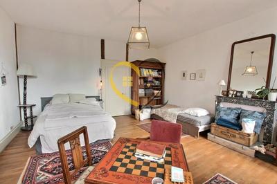 Maison bourgeoise - 222 m² - 8 pièces