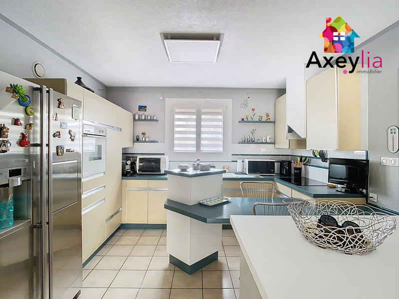 Maison - 148 m² - 5 pièces