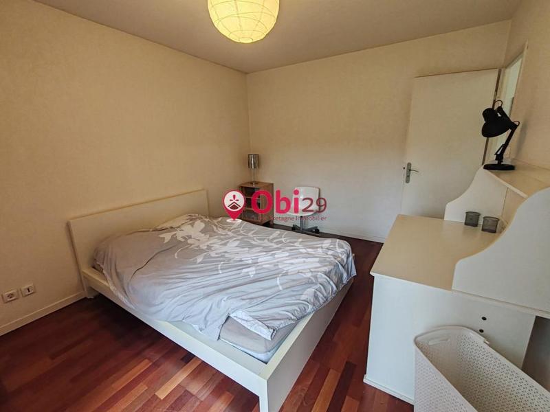 Appartement - 100 m² - 5 pièces