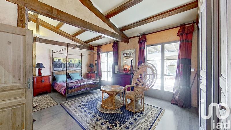 Maison - 400 m² - 14 pièces