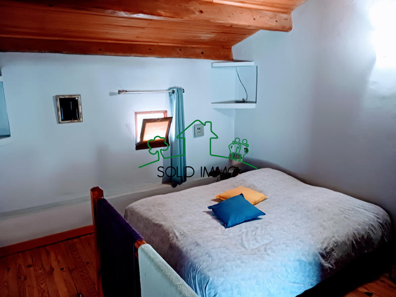 Mas - 150 m² - 14 pièces