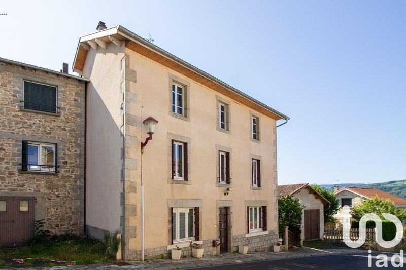 Maison - 142 m² - 7 pièces