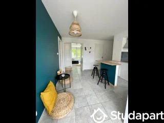 Chambre - 9 m² - 1 pièce