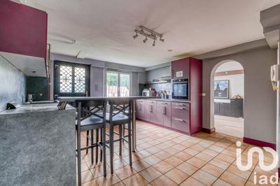 Maison - 145 m² - 7 pièces