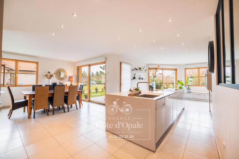 Maison - 160 m² - 4 pièces