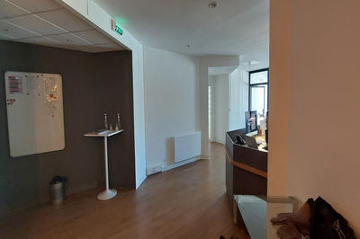 Bureau - 270 m²