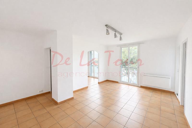 Appartement - 65 m² - 4 pièces