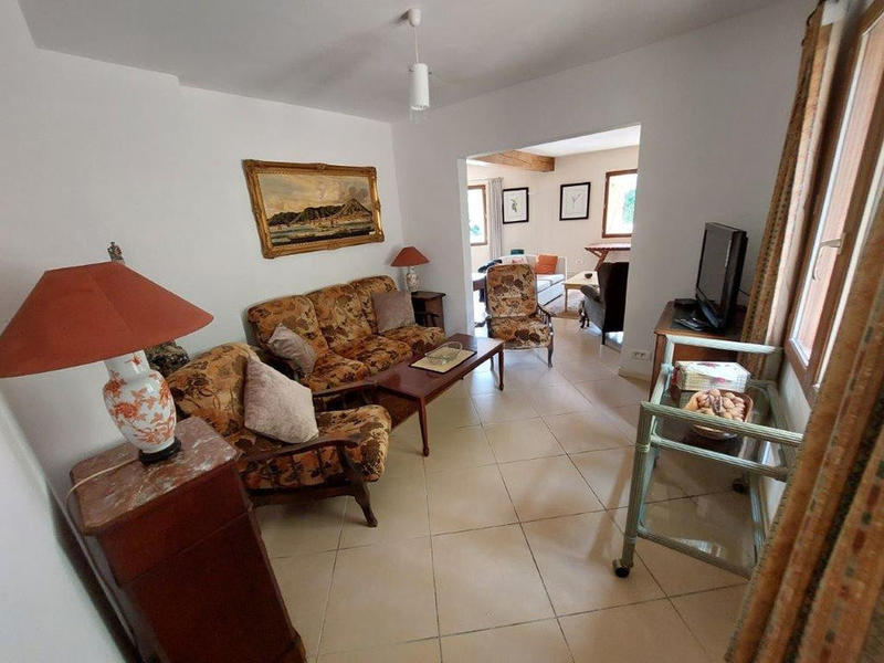 Maison de ville - 250 m² - 8 pièces