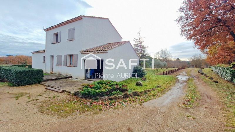 Maison - 155 m² - 5 pièces