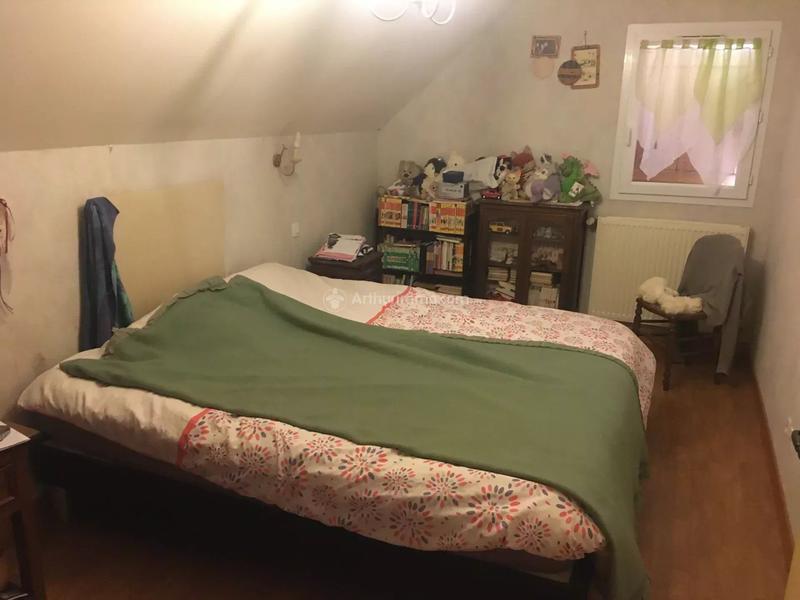 Maison - 180 m² - 7 pièces