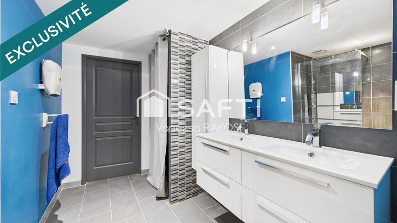 Maison - 140 m² - 5 pièces