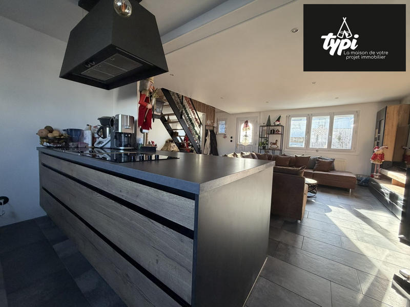 Maison - 140 m² - 7 pièces