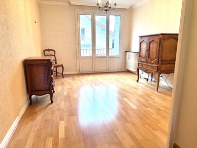 Appartement - 67 m² - 4 pièces