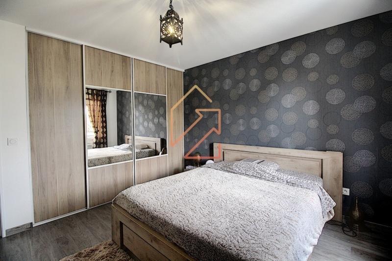 Maison - 104 m² - 5 pièces