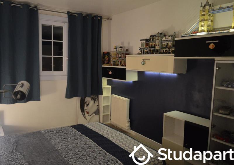 Chambre - 9 m² - 1 pièce