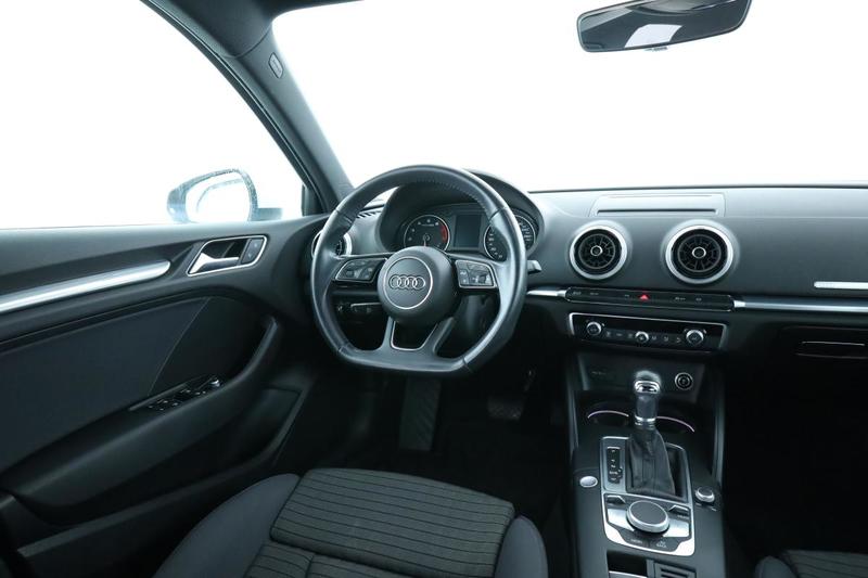 Audi A3 Berline 35 Tfsi Cod Sport s tronic 7 150 ch