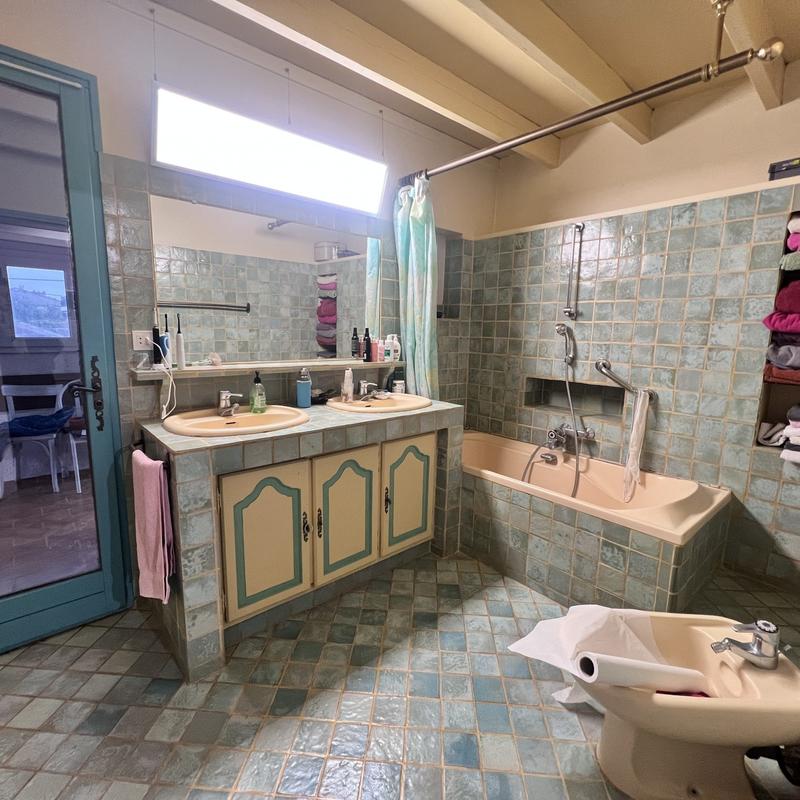 Maison ancienne - 238 m² - 7 pièces