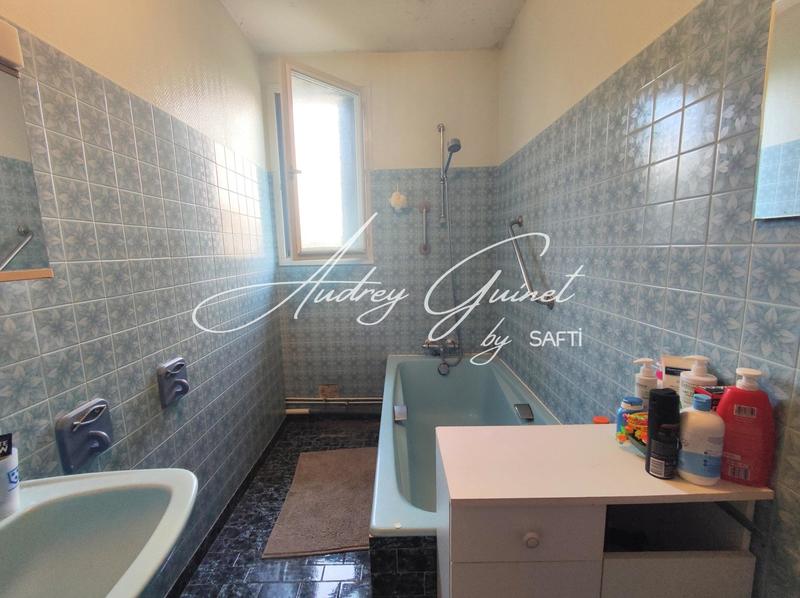 Maison - 160 m² - 9 pièces