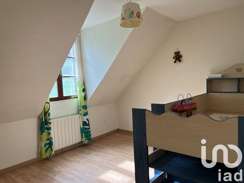 Maison - 198 m² - 8 pièces