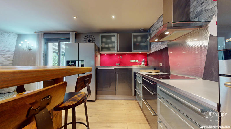 Maison - 114 m² - 6 pièces