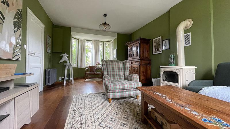 Maison - 102 m² - 6 pièces