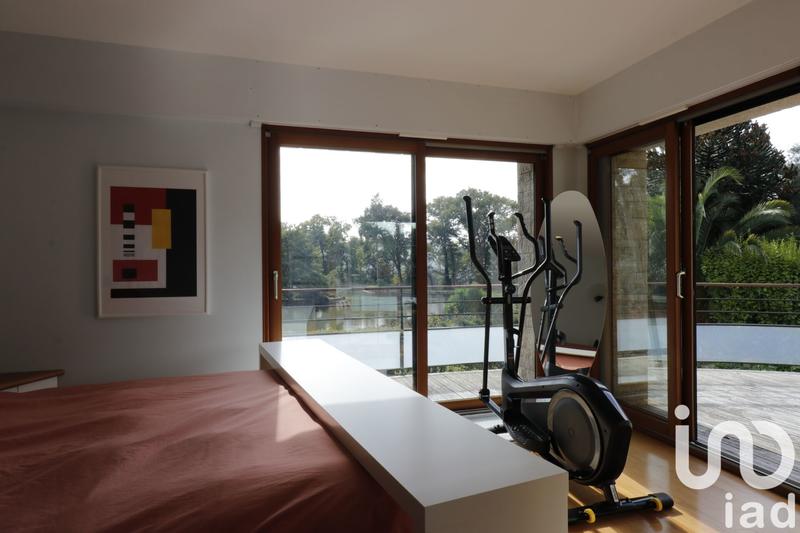 Maison de maîtres - 240 m² - 8 pièces