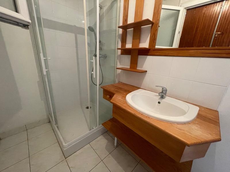 Local commercial - 95 m² - 6 pièces