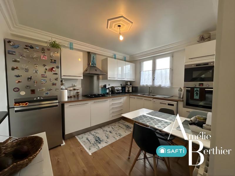 Maison - 135 m² - 6 pièces