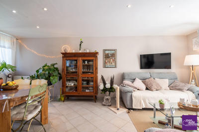 Maison - 76 m² - 4 pièces