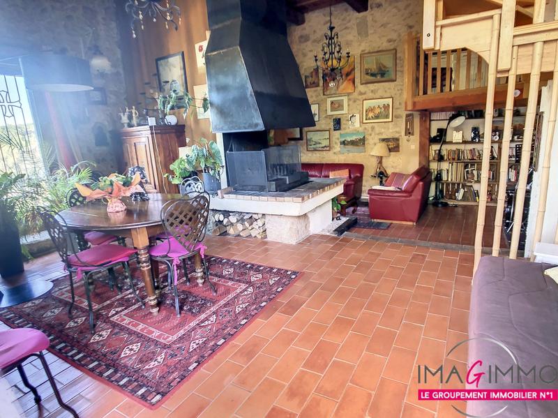 Maison en pierre - 150 m² - 5 pièces