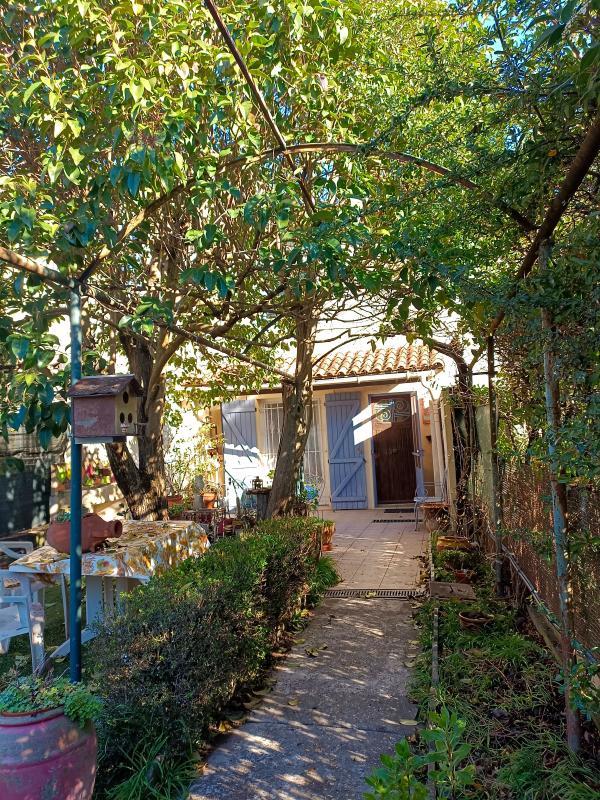 Maison - 97 m² - 3 pièces