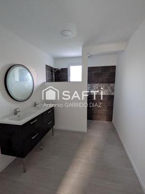 Maison - 93 m² - 4 pièces