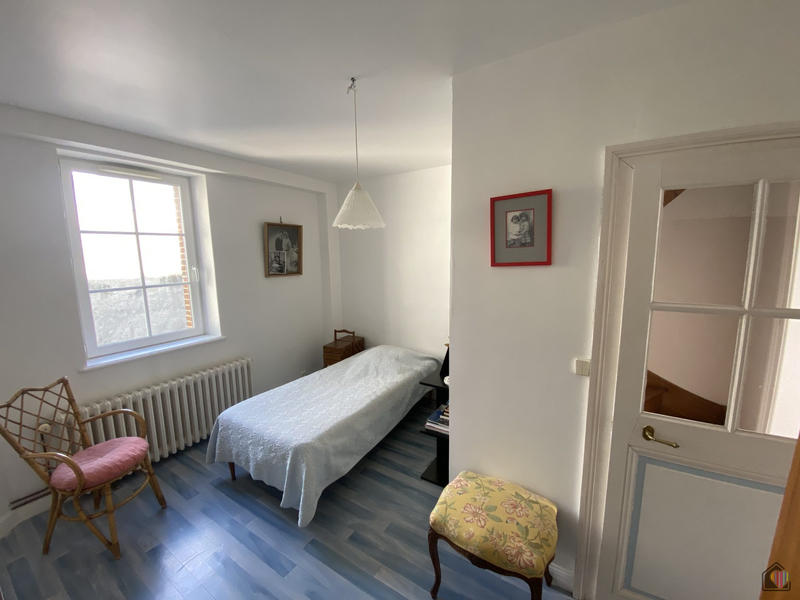 Maison - 97 m² - 5 pièces