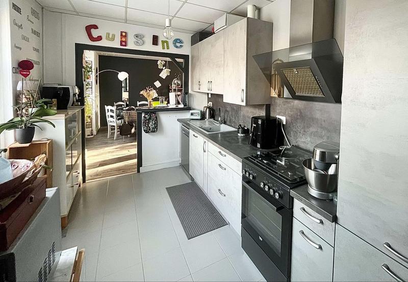 Maison - 130 m² - 6 pièces