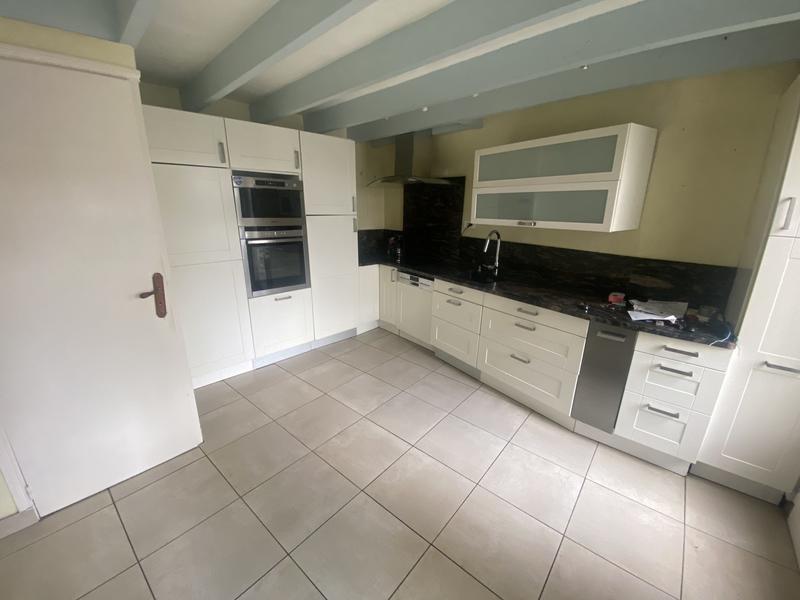 Maison traditionnelle - 162 m² - 7 pièces