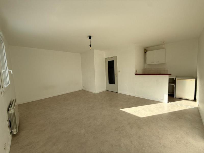 Studio - 28 m² - 1 pièce