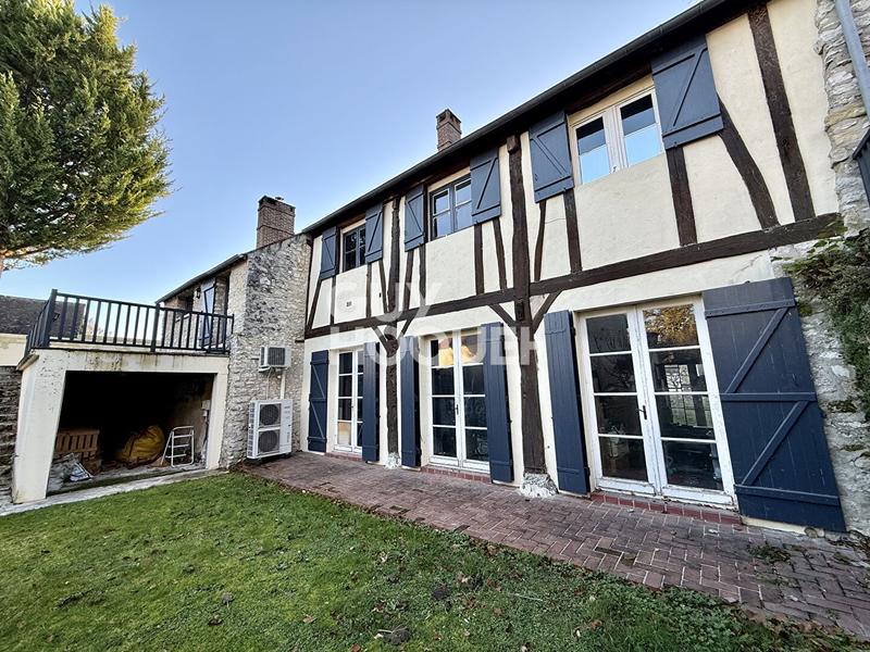 Maison - 216 m² - 10 pièces