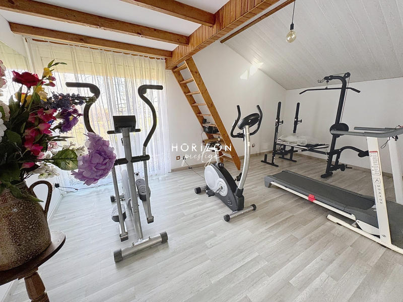 Maison contemporaine - 200 m² - 8 pièces