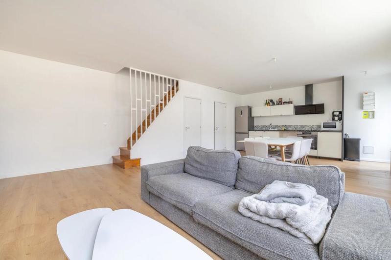 Appartement - 102 m² - 5 pièces