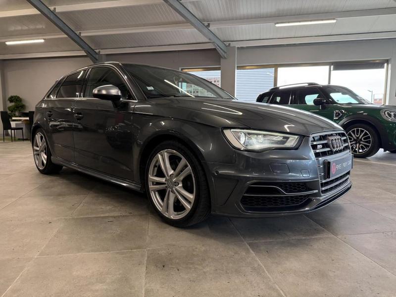 Audi A3 S3 Sportback Quattro 2.0 Tfsi - 300 Bv s-tronic 8v . Phase 1