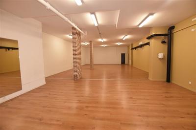 Local commercial - 830 m²